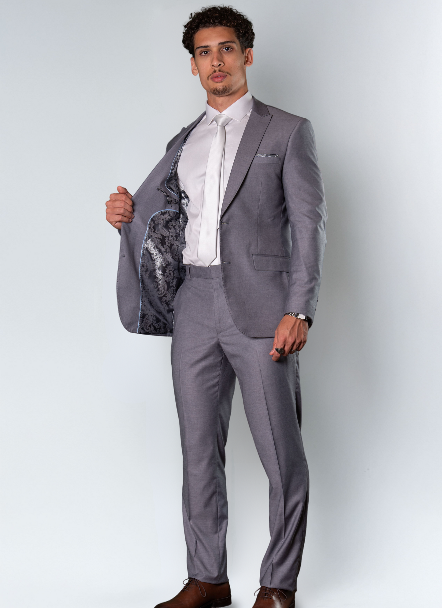 Costume Slim Com Lapela de Bico