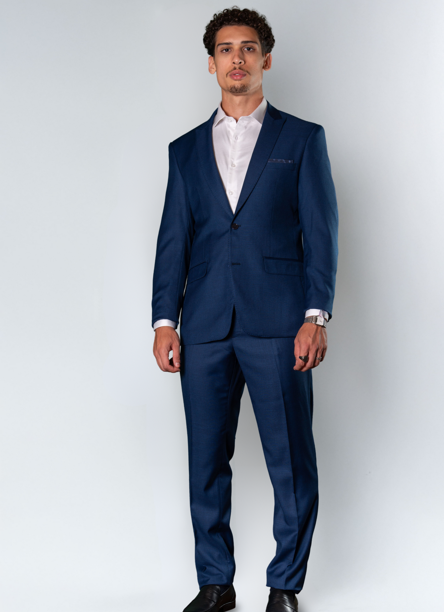 Costume Slim Com Lapela de Bico
