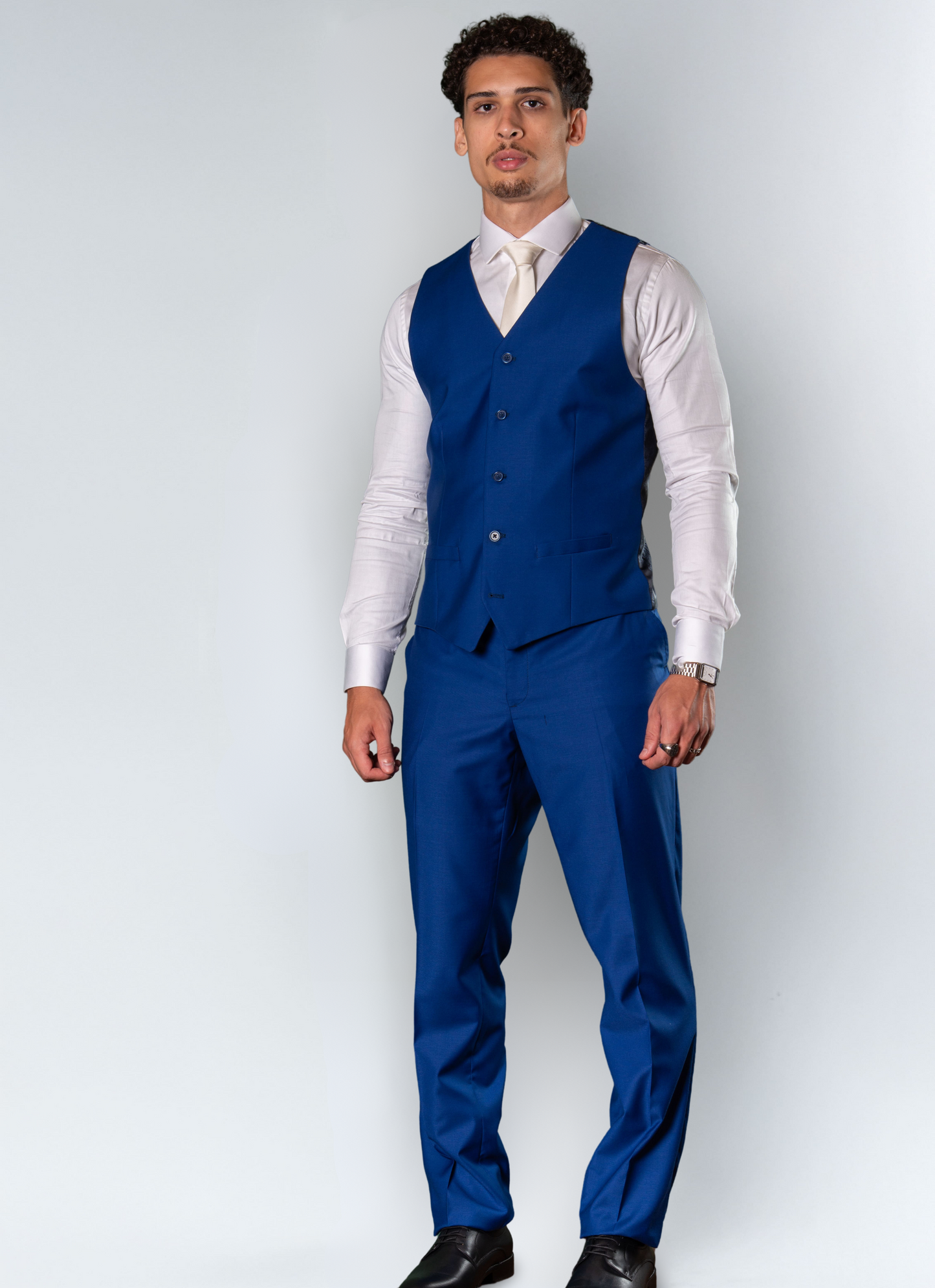 Terno Slim Com Lapela Entalhada