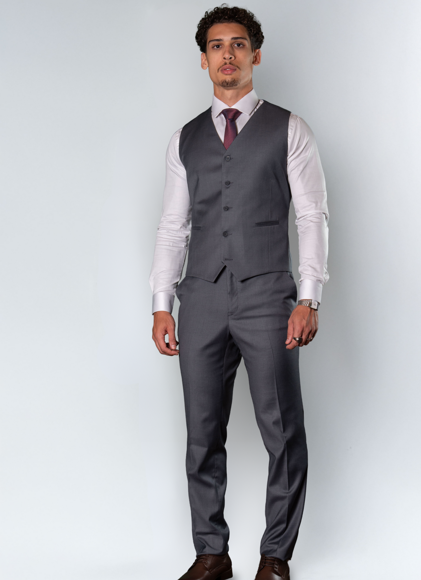 Terno Slim Com Ajustador Lateral de Fivela