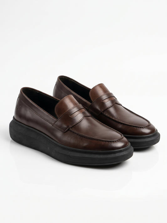 Loafer com Solado de Borracha - Café