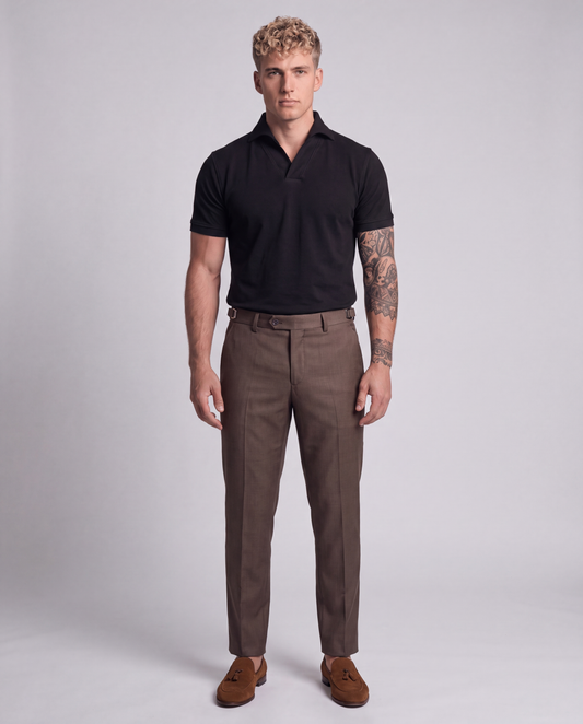 Calça de Alfaiataria com Ajustador Lateral de Fivela