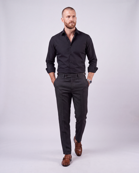 Calça de Alfaiataria com Ajustador Lateral de Fivela