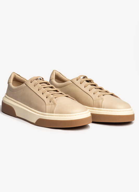 Sneaker em Couro