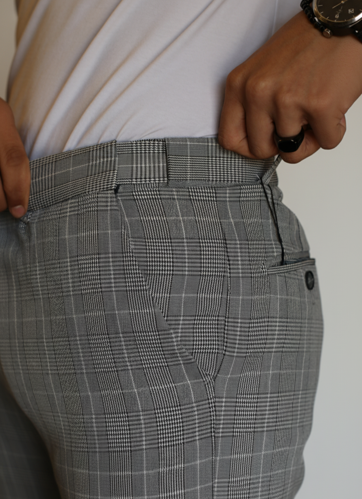 Calça de Alfaiataria com Regulagem Interna