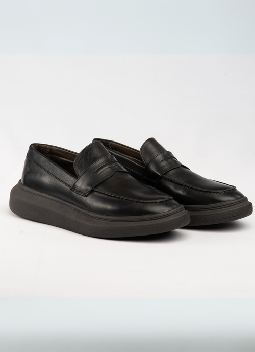 Loafer com Solado de Borracha