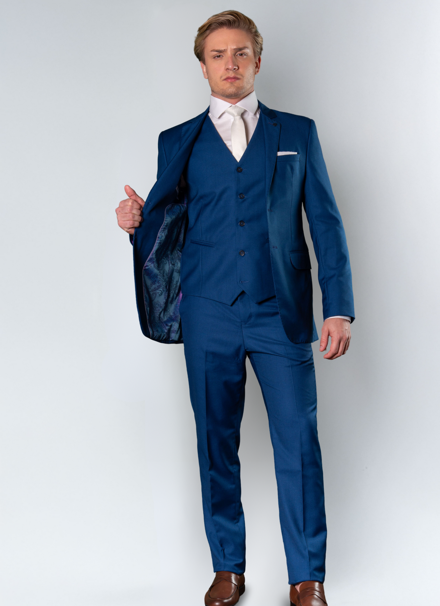 Terno Poliviscose Lapela Entalhada